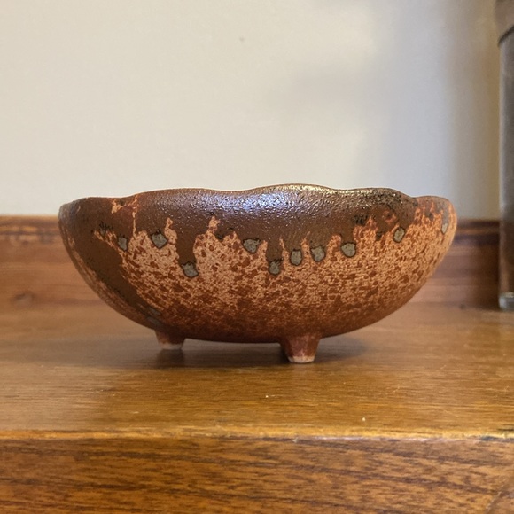 Ceramic Bowl with floral glaze design - Picture 3 of 4